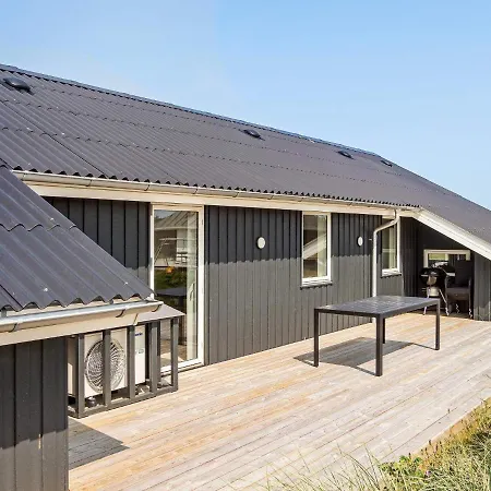 8 Person In Harboore-by Traum Harboør