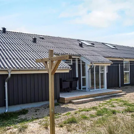 8 Person In Harboore-by Traum Nyaraló *